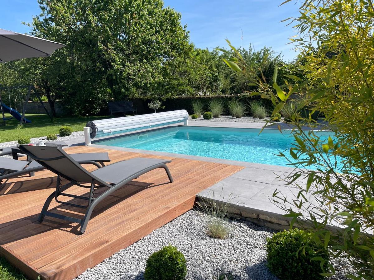 Sejour Detente - Appart'Hotel N 1 Avec Jaccuzi, Piscine Et Petit-Dejeuner Chouzelot 外观 照片
