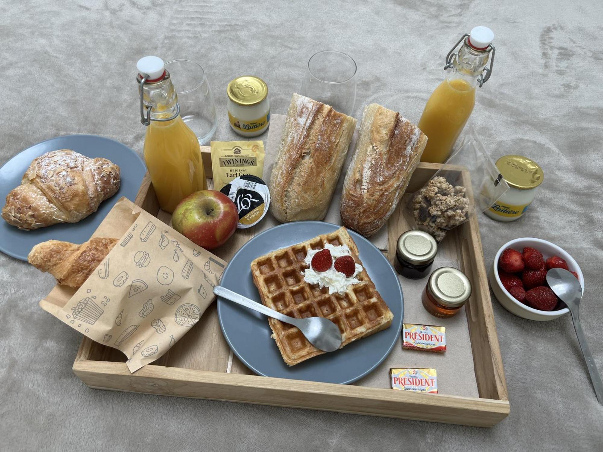 Sejour Detente - Appart'Hotel N 1 Avec Jaccuzi, Piscine Et Petit-Dejeuner Chouzelot 外观 照片